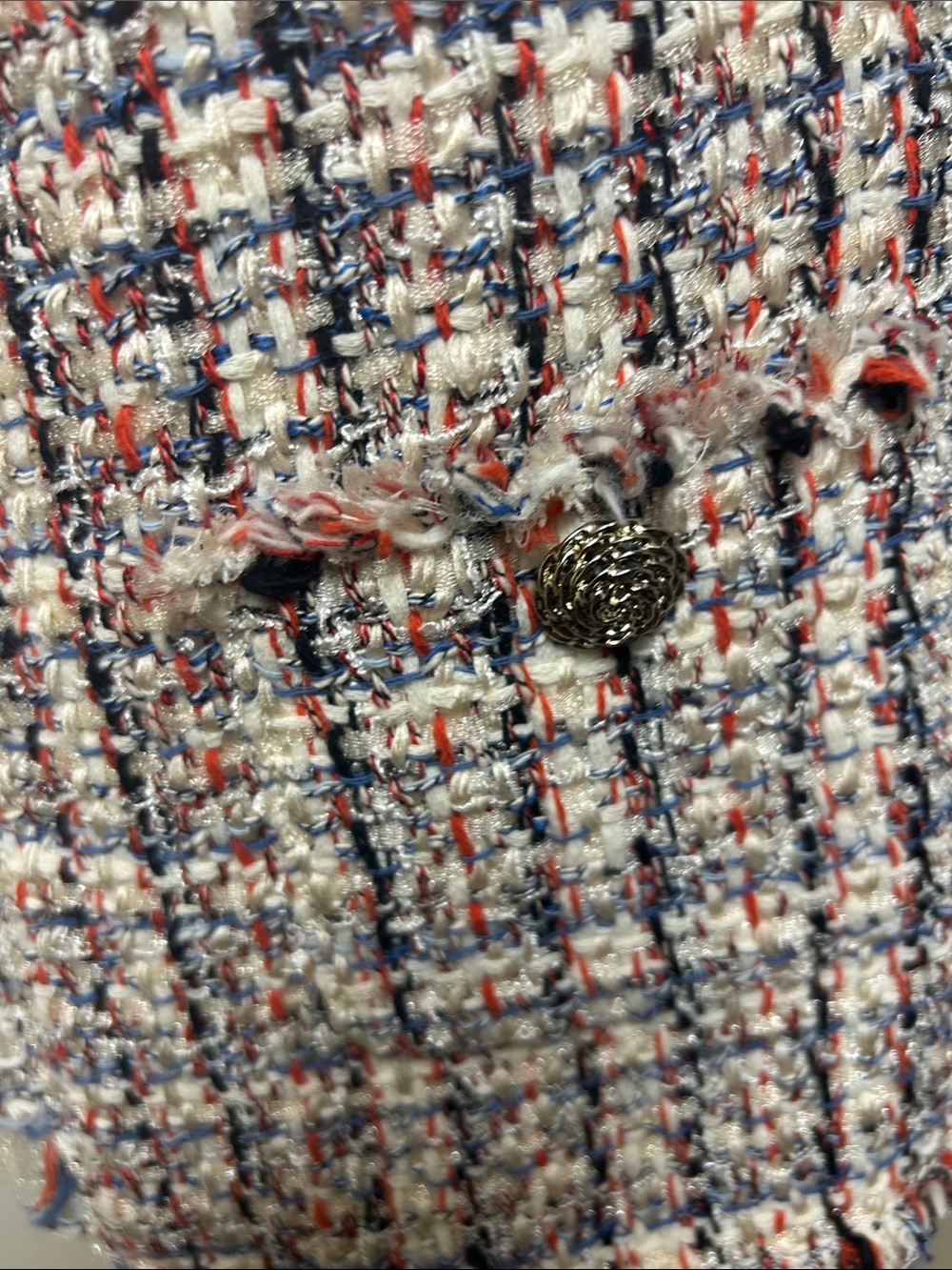 Anne Klein Tweed Frayed-Edge Jacket in Multi-Color, Size 10 - Picture 4 of 10